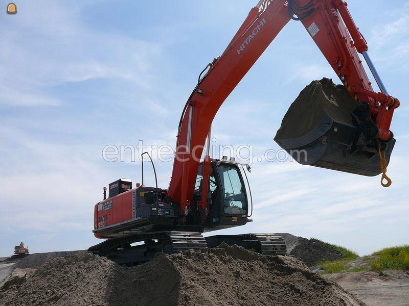 Hitachi ZX250 LC-3 met 3D G.P.S.