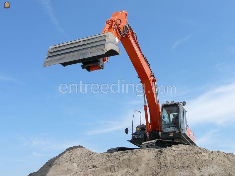 Hitachi ZX250 LC-3 met 3D G.P.S.