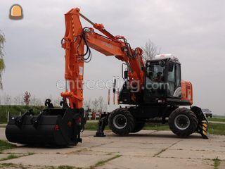 Hitachi ZX170W-5 Omgeving Hoekse Waard