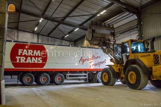 Volvo L120F Omgeving Hoekse Waard