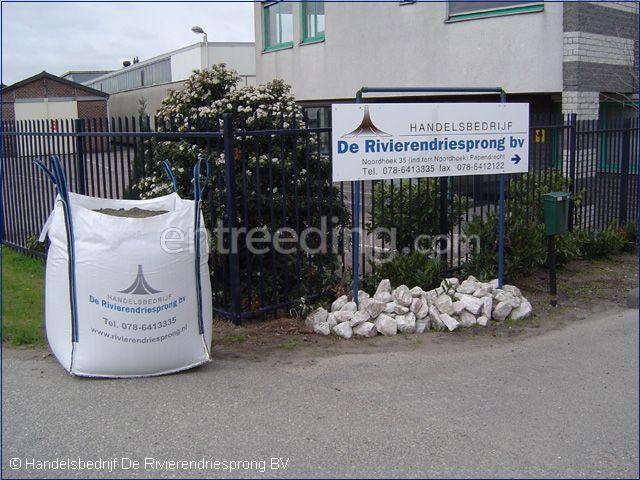 Bouwstoffenhandel De Rivierendriesprong Papendrecht B.V. uit Papendrecht