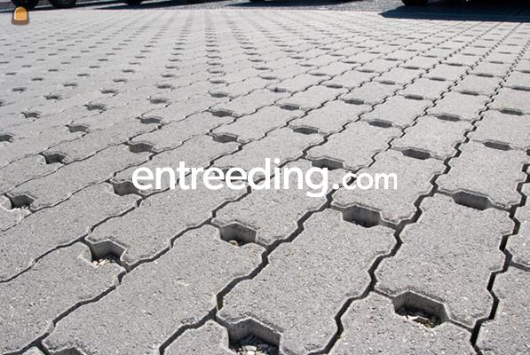 Waterdoorlatende stenen