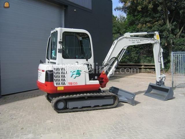 Takeauchi TB 135