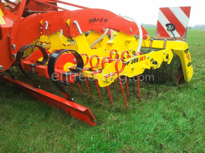APV GP300M1 graslandverbeteringsmachine