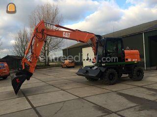 CAT M313D Omgeving Lisse