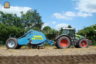 Trekker met spitmachine (... Omgeving Elburg