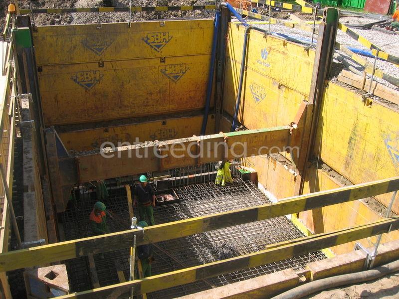 Verkoop, verhuur, reparatie machines en materieel voor wegenbouw, grond- en rioleringswerken ...