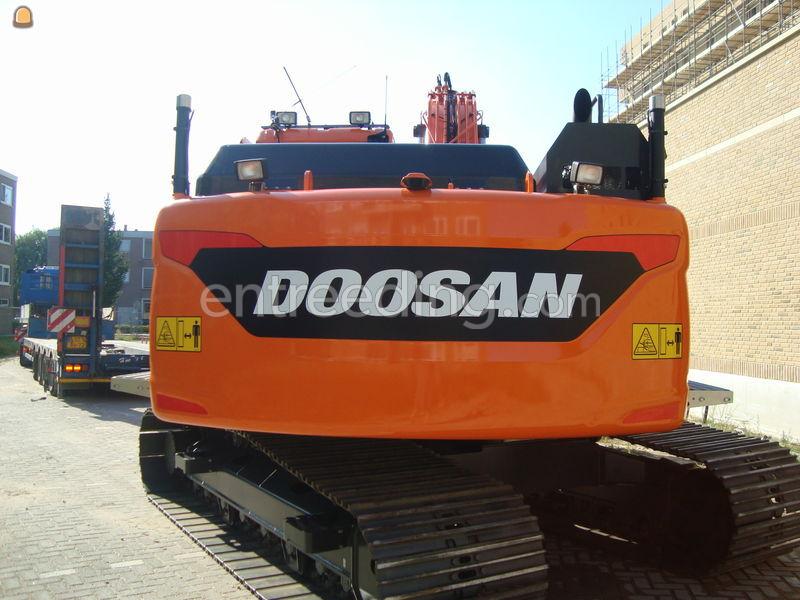 Doosan 235