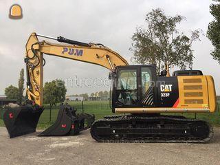 CAT 323F Omgeving Lisse