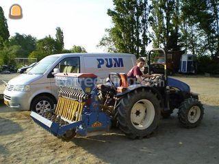 New Holland TCE 50+ Fiona... Omgeving Lisse