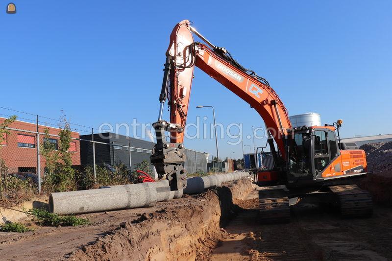 Doosan DX235 LC-5