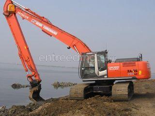 Hitachi ZX 280 Omgeving Breda