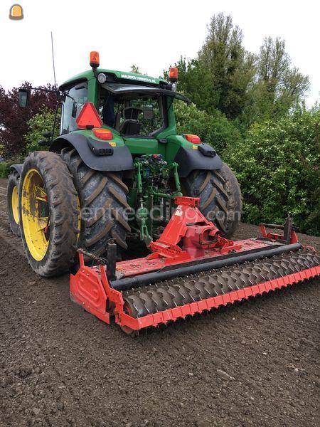 Trekker met rotorkopeg