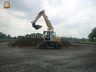 LIEBHERR 314 Omgeving Zierikzee