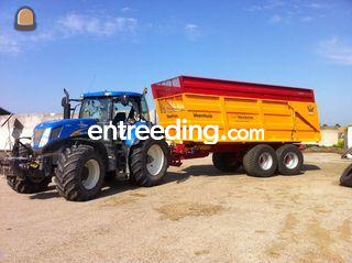 New Holland + veenhuis si... Omgeving Voorne-Putten