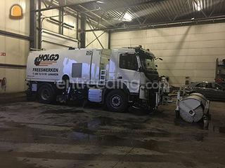 Borstelwagen 9 m3 met hog... Omgeving Genk