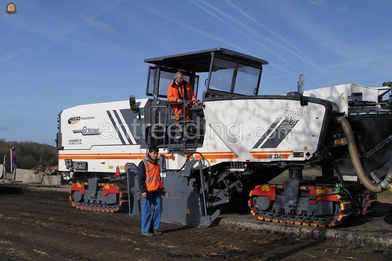 Wirtgen W 250 frees