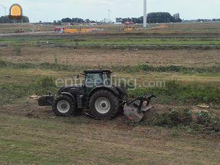 Valtra S354 + FAE bosklep... Omgeving Utrecht