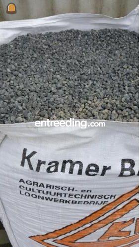 Basalt split 8-16 antraciet