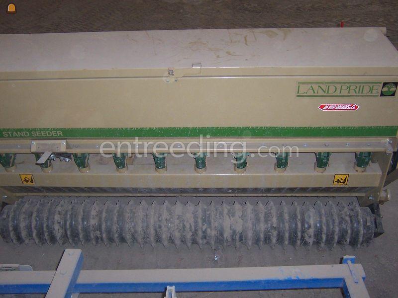 2x Newholland TCE-50/3040