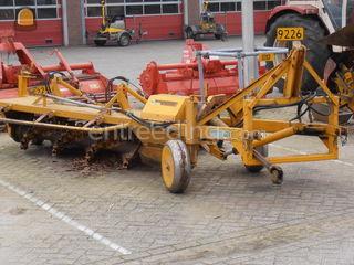 Tractor + walkantfrees Omgeving Kempen