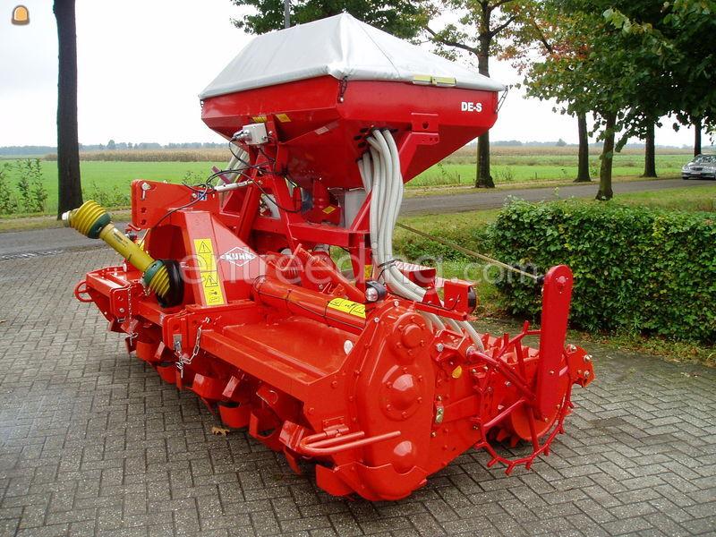 Tractor + frees en direct gras zaaien