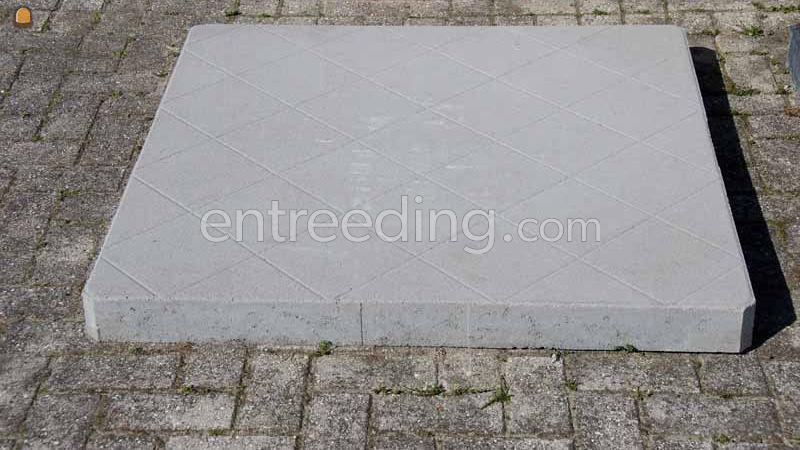 Betontegel 110 x 110cm | betonplaat compact