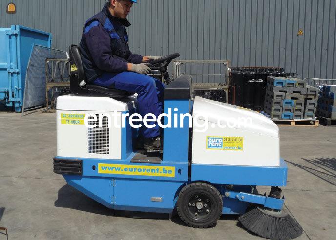 Zitveegmachine 115 cm - diesel 18 pk