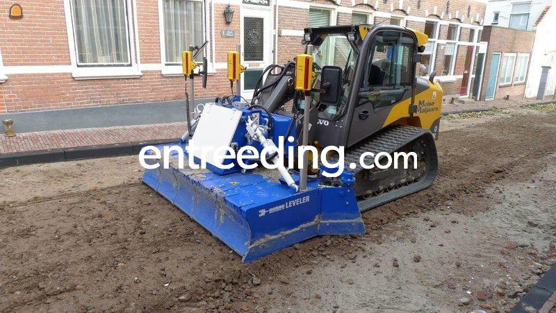 Volvo MCT125C + tonrondingleveler