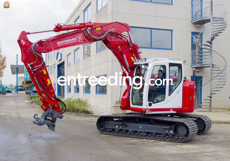 Kobelco SK140SR (15 tons)