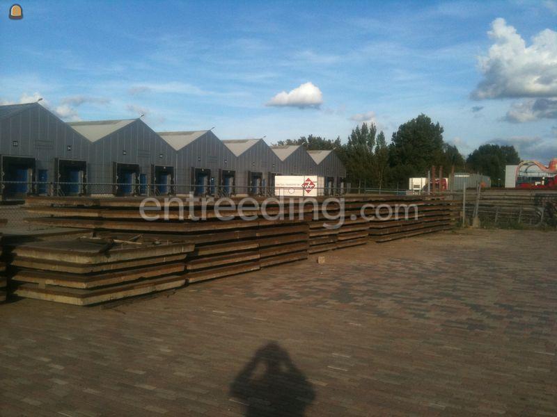 Stelcon platen 2x2 14 cm 