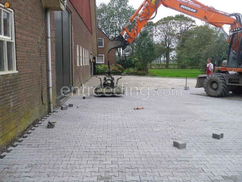 Alle types machinale en handmatige straatwerken.