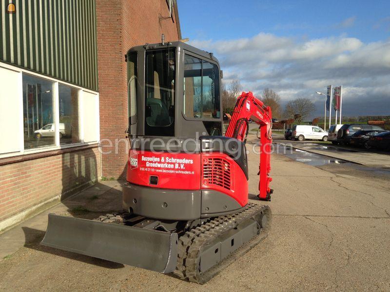 Hitachi minigraver 3 ton