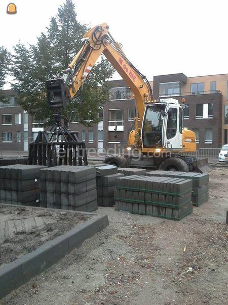 Diverse bakken en toebehoren