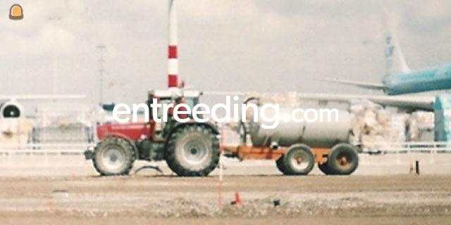 Case + Jako waterwagen