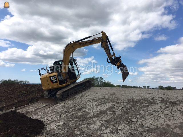 Cat 307E met DKS en GPS