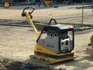 Wacker DPU 6055-86br. Omgeving Kamerik