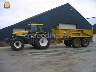 New Holland met Beco 240 ... Omgeving Breda