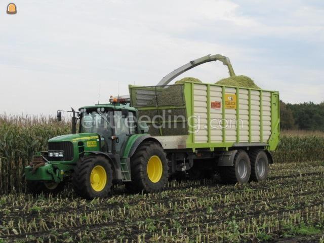 JD + silagewagen