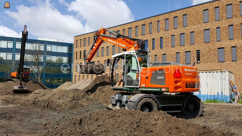 Liebherr 914 (2x)+ LMB