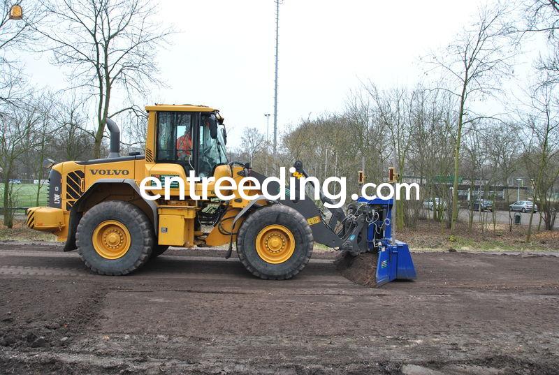 Shovel + leveller bord