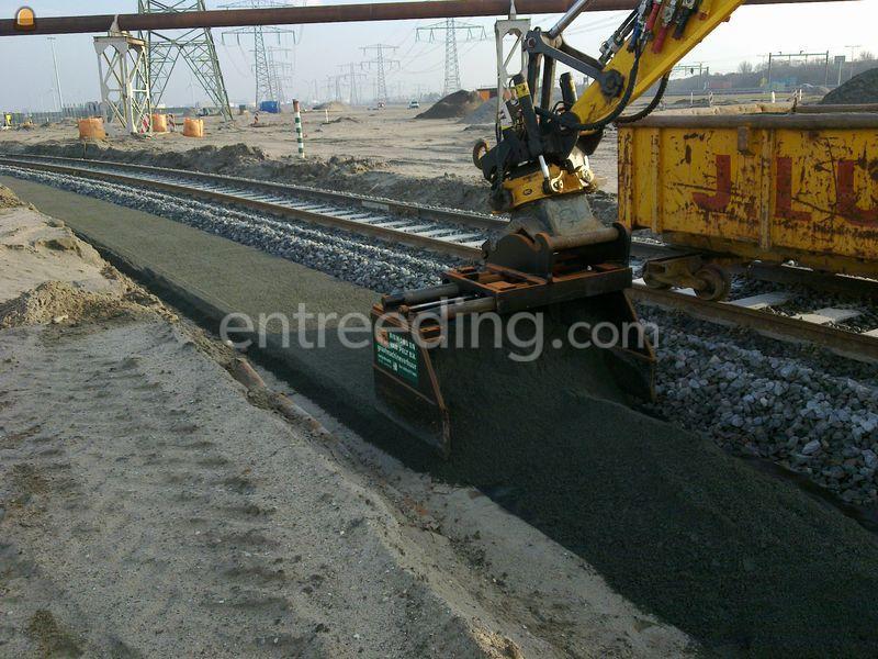 Graafmachine/Spoormachine met Padschuif