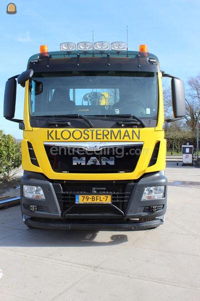 MAN 8x4 rijplaatauto
