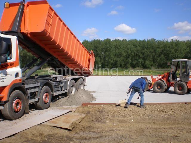 Manegebodems aanleggen