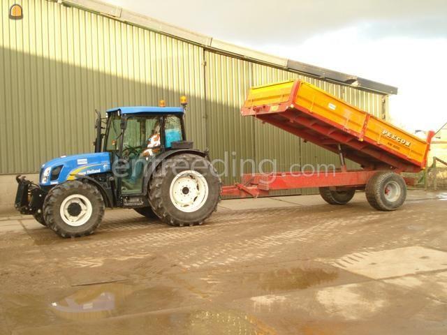 NH TND95A + Dumper Peecon
