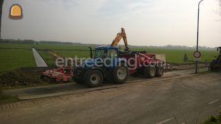 trekker  met rolbezem Omgeving Rotterdam