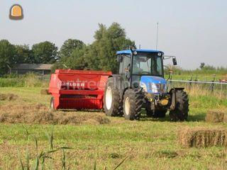 trekker + hooi pers Omgeving Rotterdam