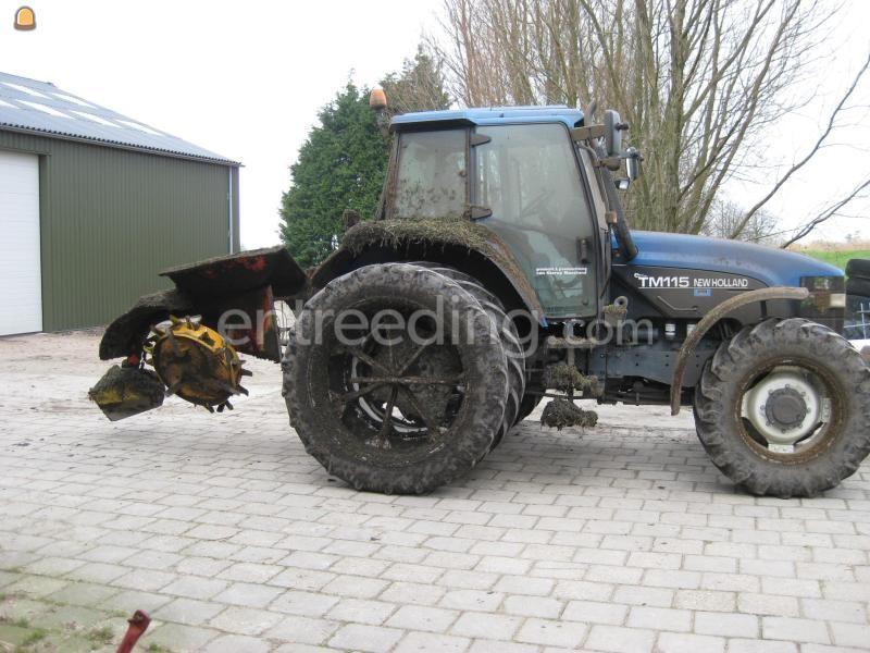 New holland + greppelvrees