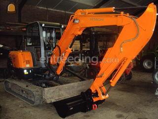 Hitachi ZX50 Omgeving Steenbergen