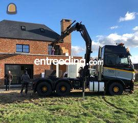 Volvo trekker met kraan Omgeving Hasselt